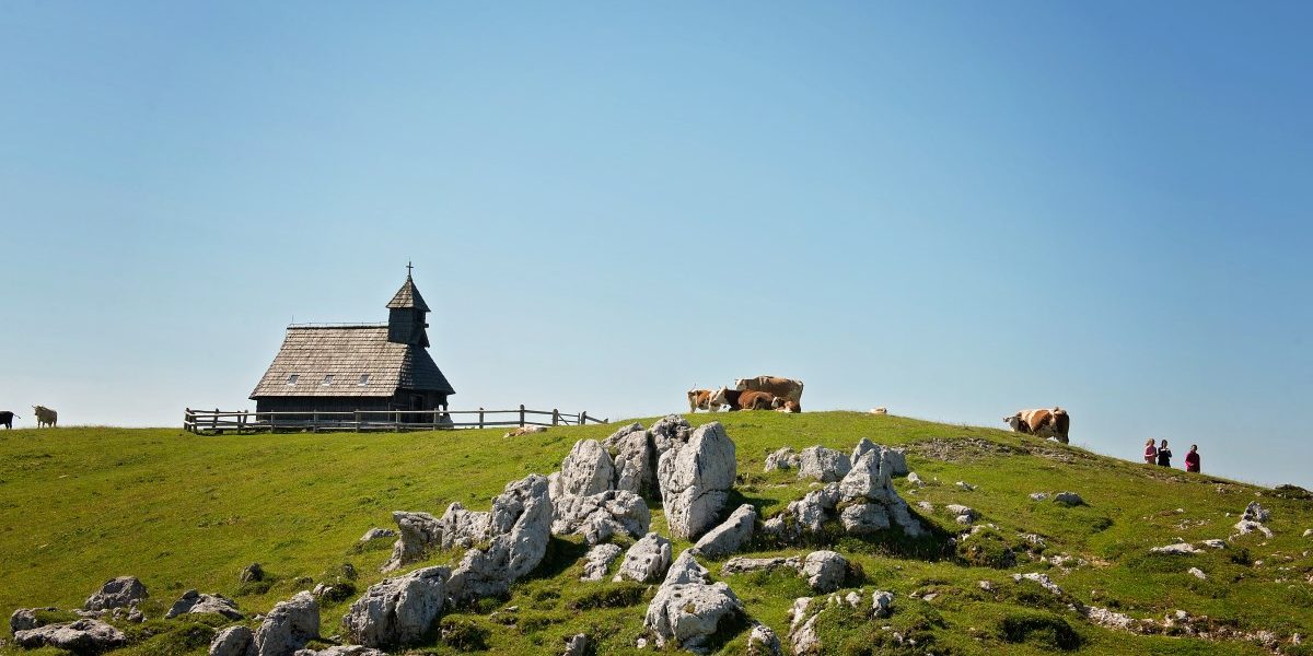Velika_planina-Pastirsko1_w1200