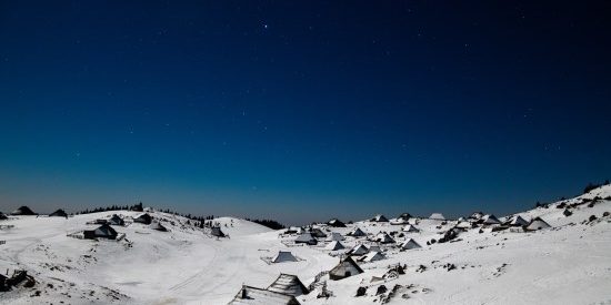 550px_zima_noč